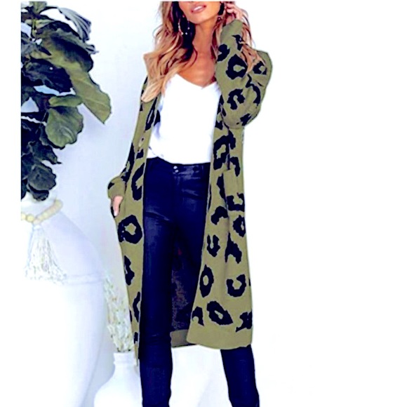 🐆💚Pretty Leopard Print Cozy Knit Sweater Duster - Picture 2 of 16